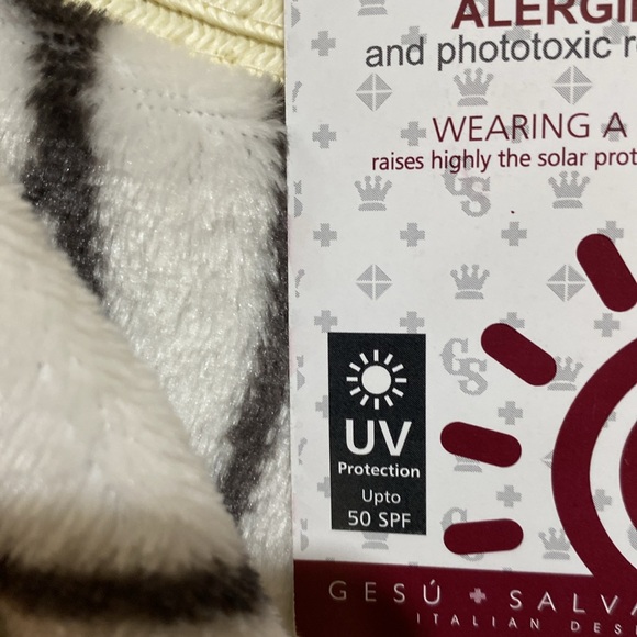 Gesu Salvatore sun protection hat. - Picture 12 of 13